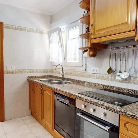 Gabriela By Family Homes *